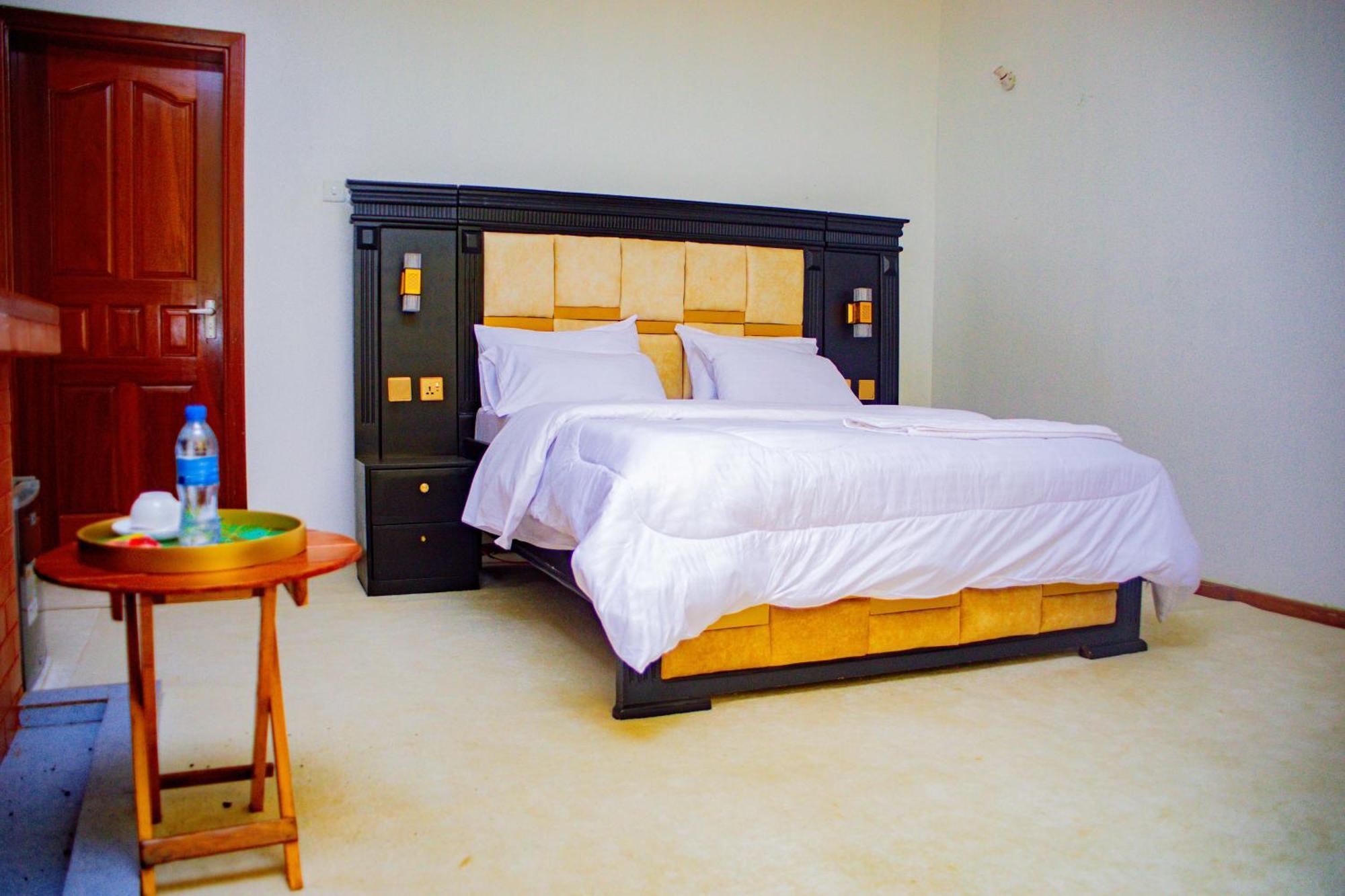 Divine Royal Residences Arusha Exterior foto